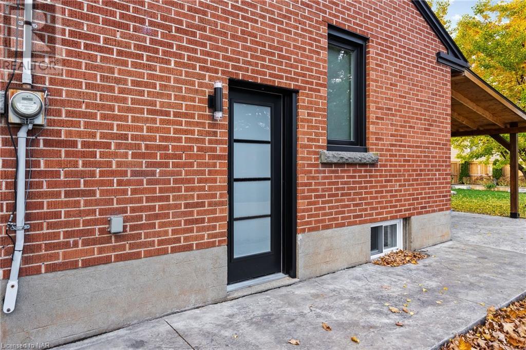 229 Central Avenue Unit# Lower, Grimsby, Ontario  L3M 1X6 - Photo 2 - 40508072