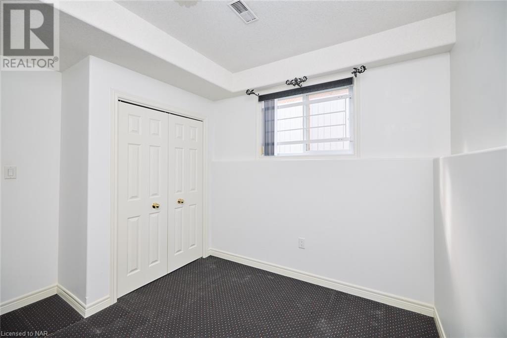8370 Mullen Court, Niagara Falls, Ontario  L2H 3M8 - Photo 20 - 40507670