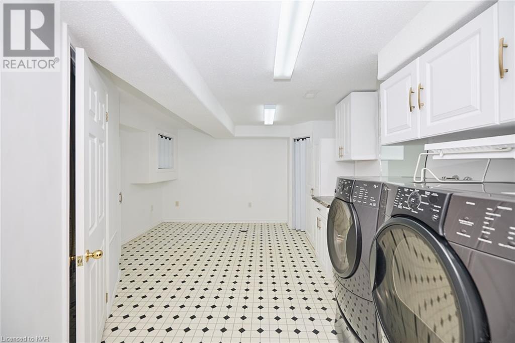8370 Mullen Court, Niagara Falls, Ontario  L2H 3M8 - Photo 23 - 40507670