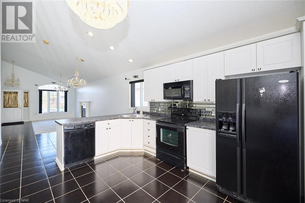 8370 Mullen Court, Niagara Falls, Ontario  L2H 3M8 - Photo 5 - 40507670