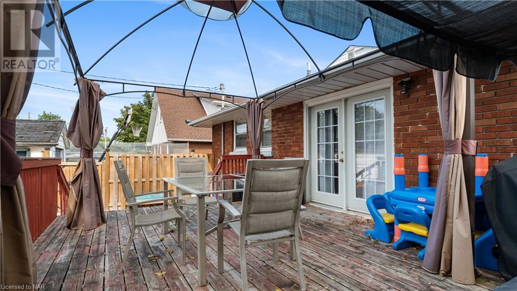 37 Robertson Place, St. Catharines, Ontario  L2P 3E9 - Photo 24 - 40508536
