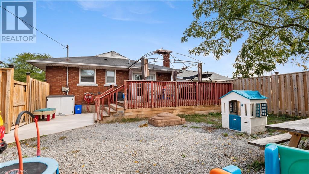 37 Robertson Place, St. Catharines, Ontario  L2P 3E9 - Photo 25 - 40508536