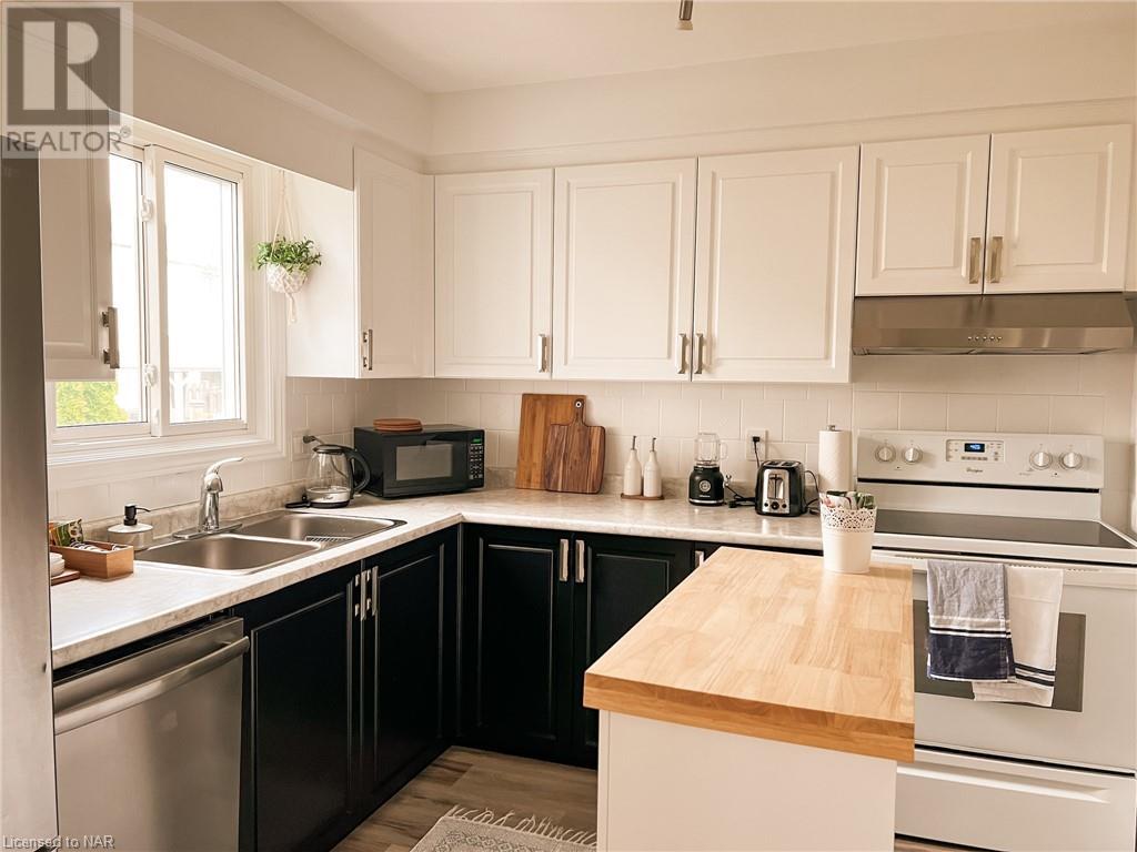 6536 Malibu Drive, Niagara Falls, Ontario  L2H 2W3 - Photo 7 - 40508211
