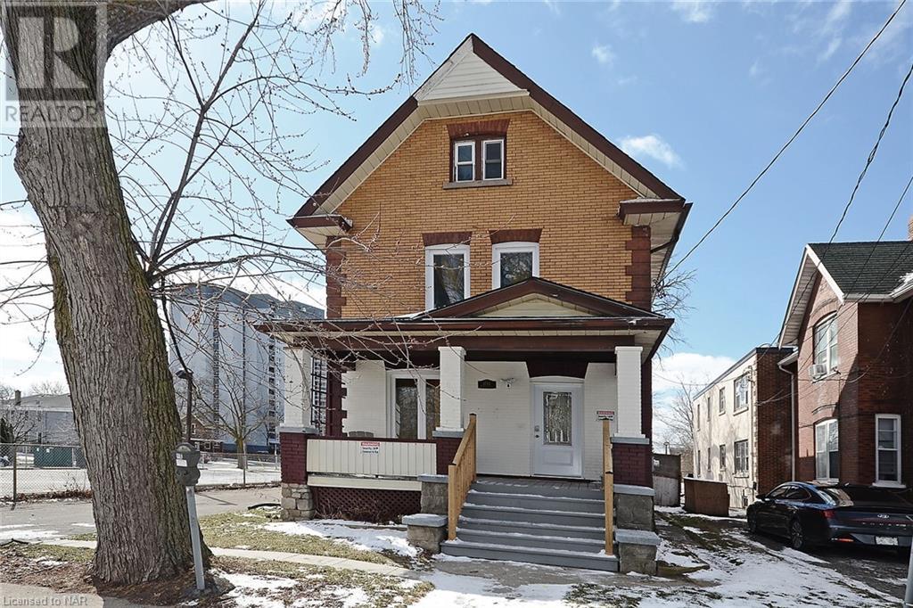 4744 Morrison Street, Niagara Falls, Ontario  L2E 2C3 - Photo 1 - 40508833