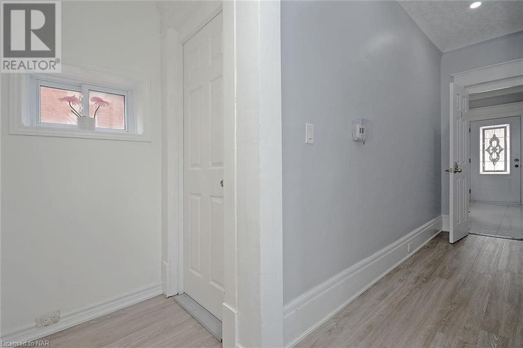 4744 Morrison Street, Niagara Falls, Ontario  L2E 2C3 - Photo 15 - 40508833