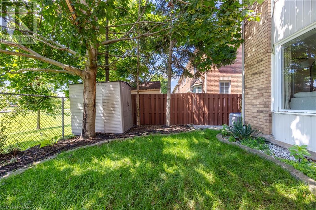 16a Brown Drive, St. Catharines, Ontario  L2S 3Z4 - Photo 3 - 40507923