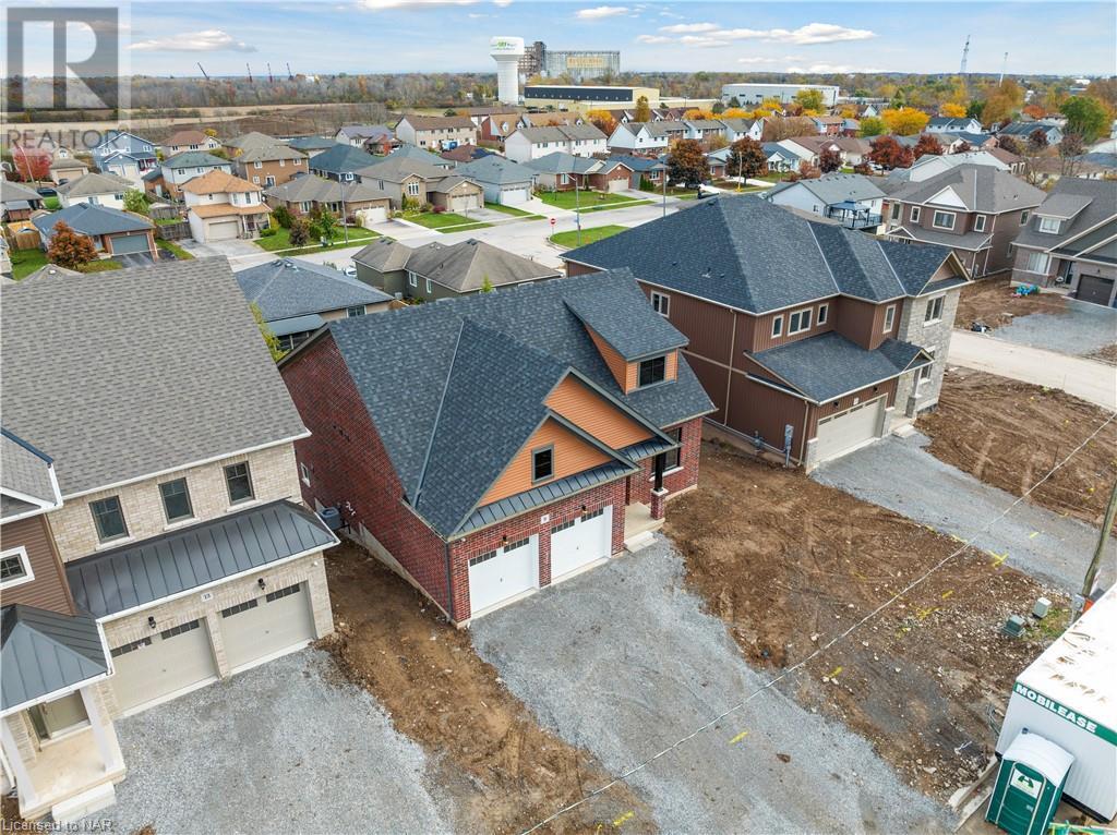 9 Oriole Crescent, Port Colborne, Ontario  L3K 5Z9 - Photo 3 - 40509232