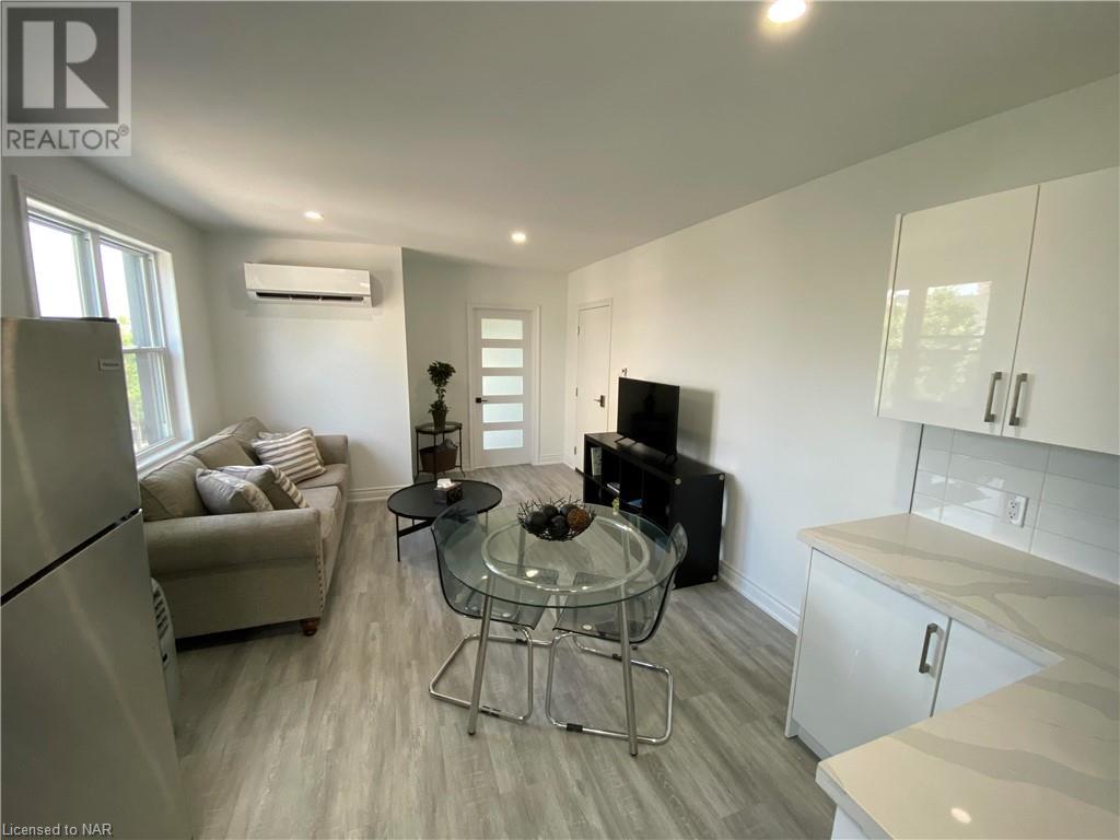 6063-6065 Main Street, Niagara Falls, Ontario  L2G 6A1 - Photo 12 - 40509339