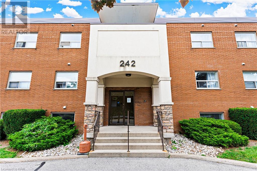 242 Oakdale Avenue Unit# 103, St. Catharines, Ontario  L2P 3K5 - Photo 2 - 40509390