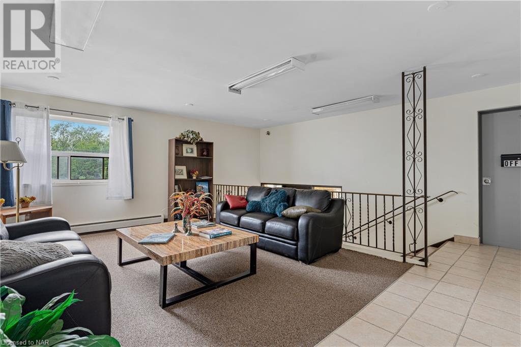 242 Oakdale Avenue Unit# 103, St. Catharines, Ontario  L2P 3K5 - Photo 5 - 40509390