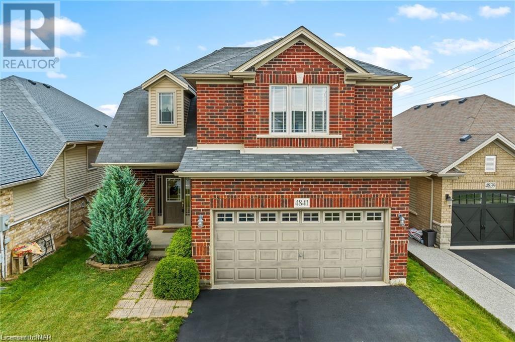 4841 John Street, Beamsville, Ontario  L3J 0P2 - Photo 3 - 40509516