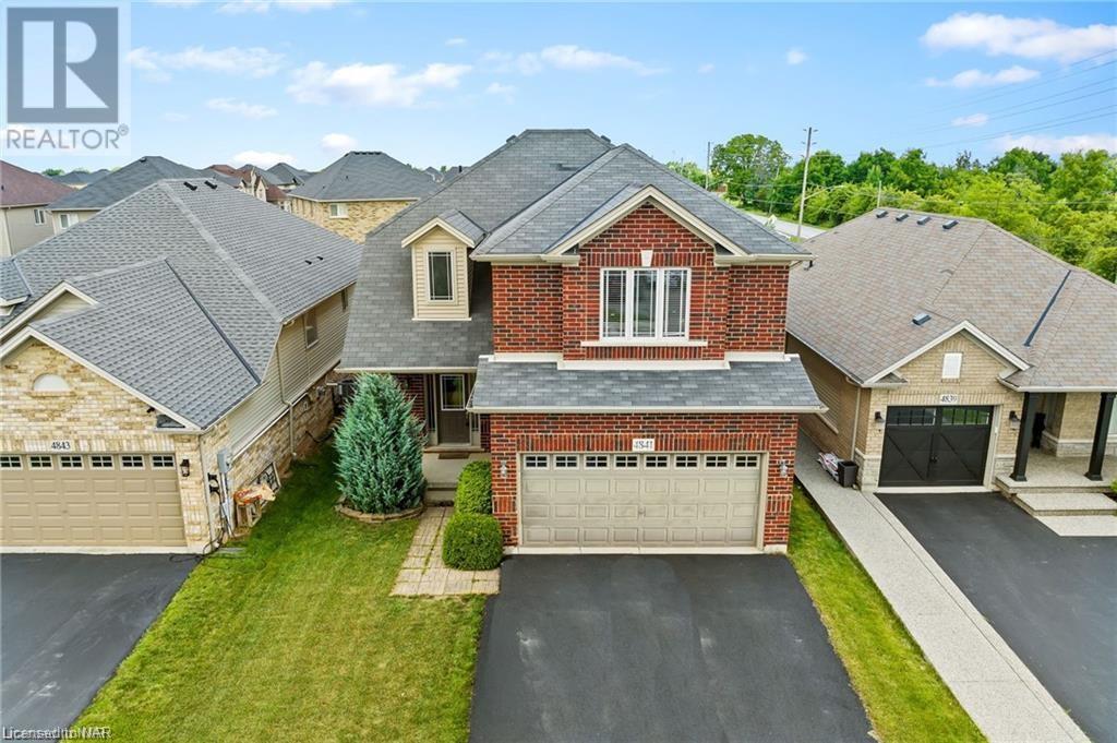 4841 John Street, Beamsville, Ontario  L3J 0P2 - Photo 4 - 40509516