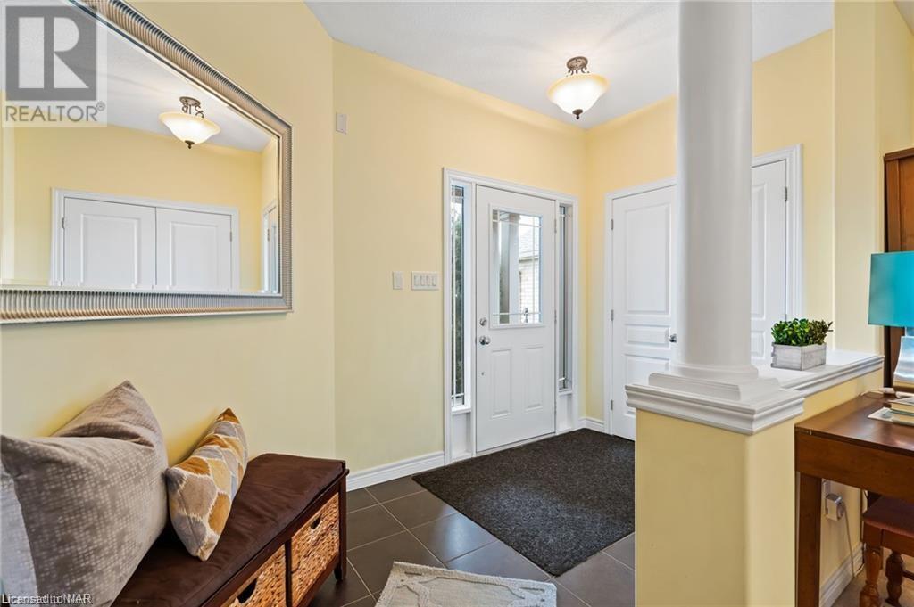 4841 John Street, Beamsville, Ontario  L3J 0P2 - Photo 6 - 40509516