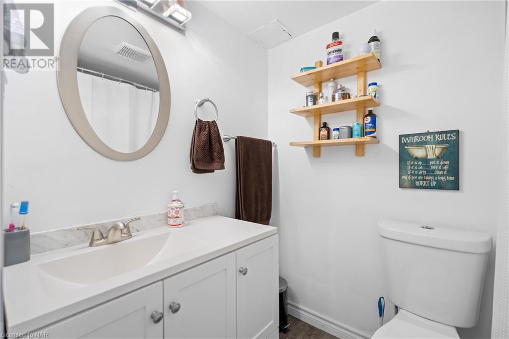 4692 Crysler Avenue Unit# 301, Niagara Falls, Ontario  L2E 3V8 - Photo 6 - 40509552