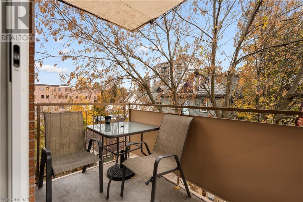 4692 Crysler Avenue Unit# 301, Niagara Falls, Ontario  L2E 3V8 - Photo 16 - 40509539