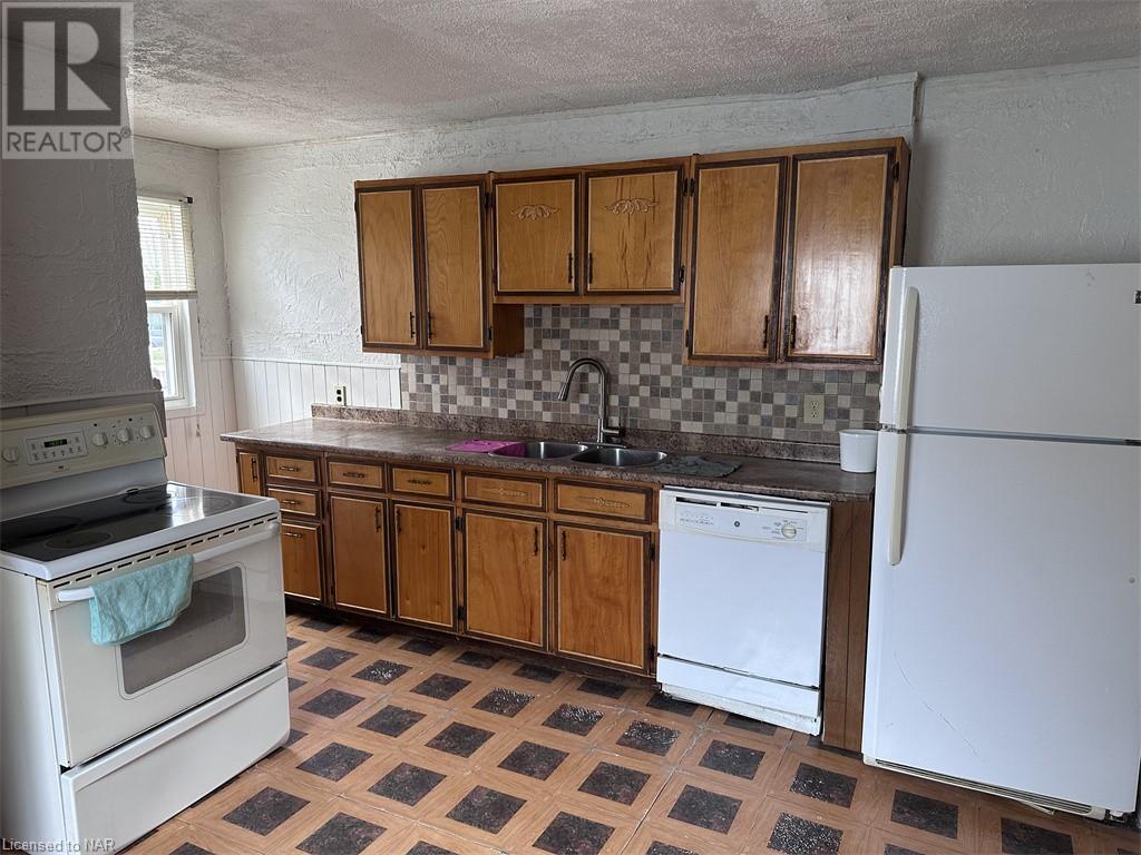 6200 Churchill Street, Niagara Falls, Ontario  L2G 2X3 - Photo 7 - 40509050