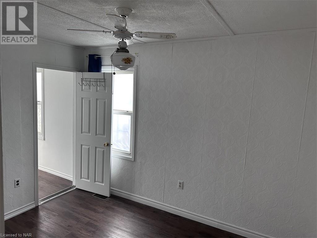 6200 Churchill Street, Niagara Falls, Ontario  L2G 2X3 - Photo 9 - 40509050