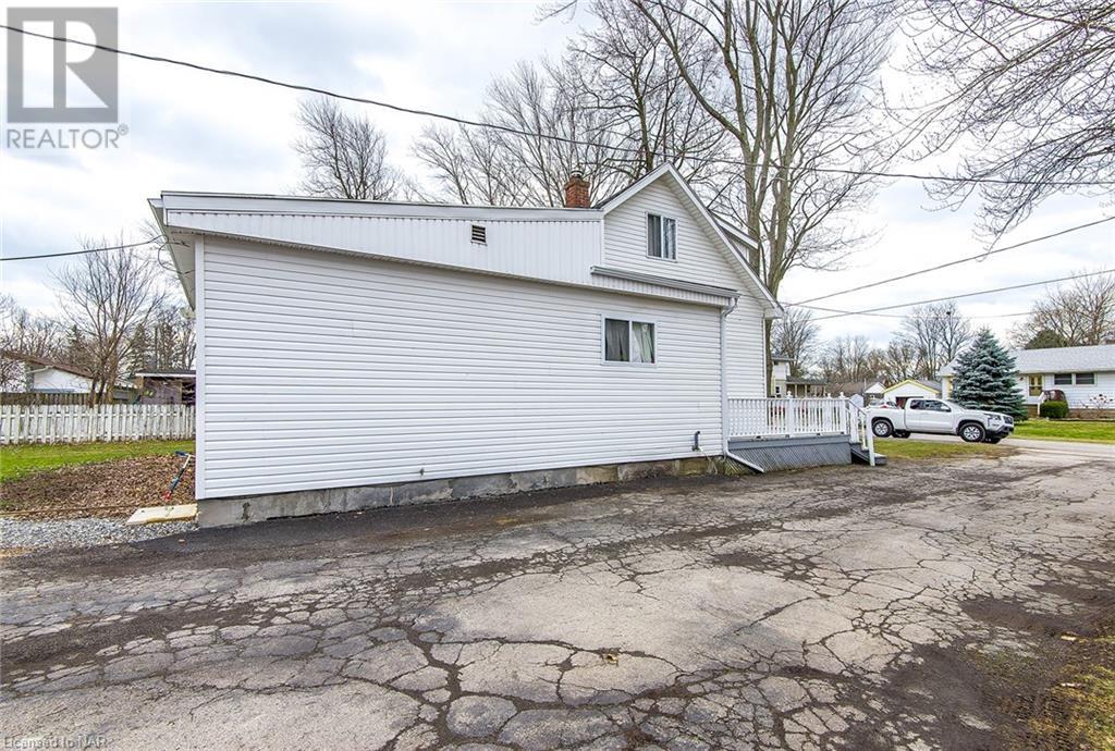 255 Mellanby Avenue, Port Colborne, Ontario  L3K 2M2 - Photo 12 - 40507510