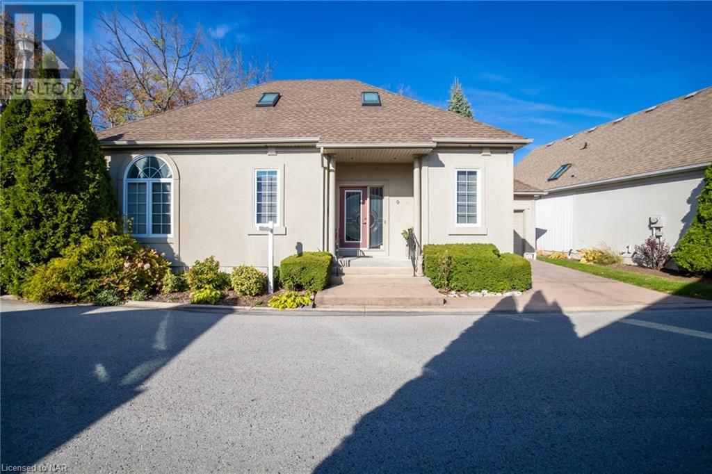 31 Melody Trail Unit# 9, St. Catharines, Ontario  L2M 1C3 - Photo 2 - 40509135