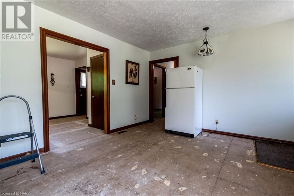 11414 Lakeshore Road, Port Colborne, Ontario  L3K 5V4 - Photo 14 - 40509794