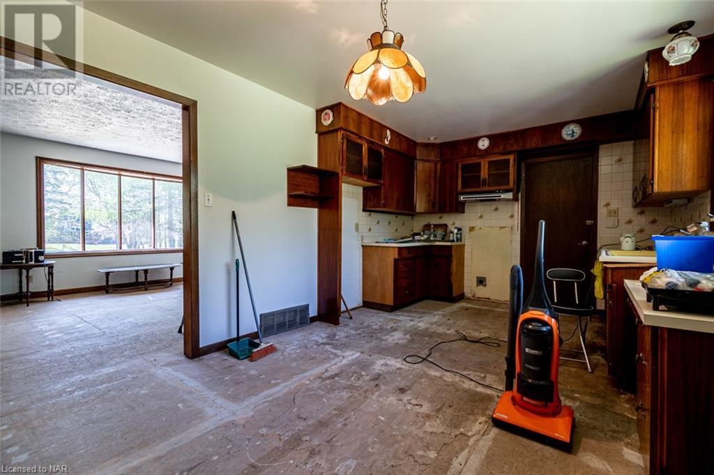 11414 Lakeshore Road, Port Colborne, Ontario  L3K 5V4 - Photo 15 - 40509794