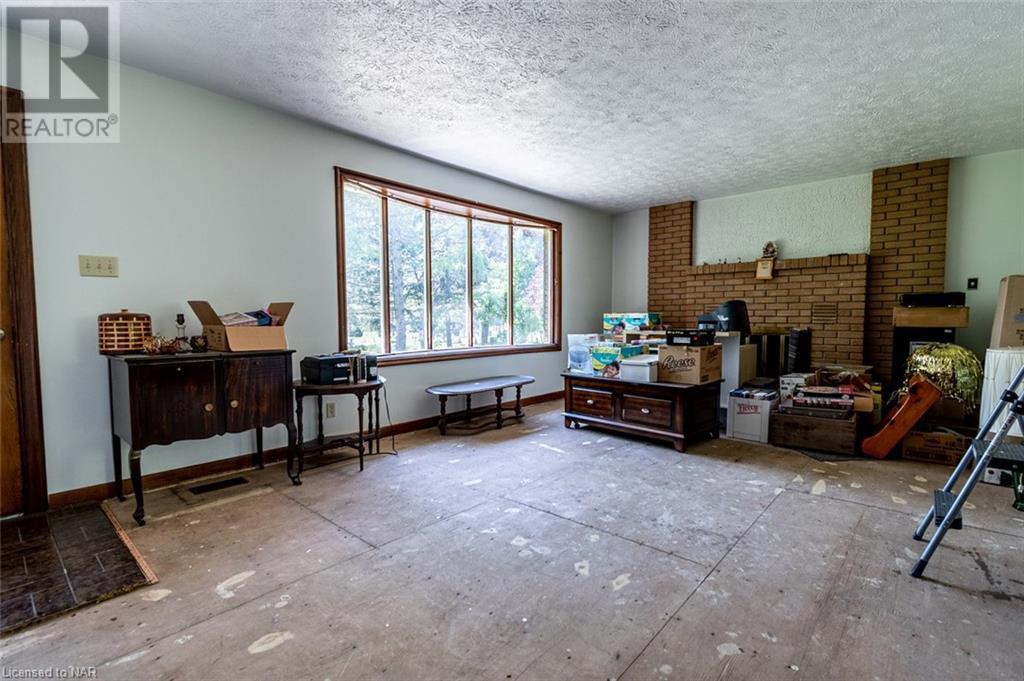 11414 Lakeshore Road, Port Colborne, Ontario  L3K 5V4 - Photo 8 - 40509794