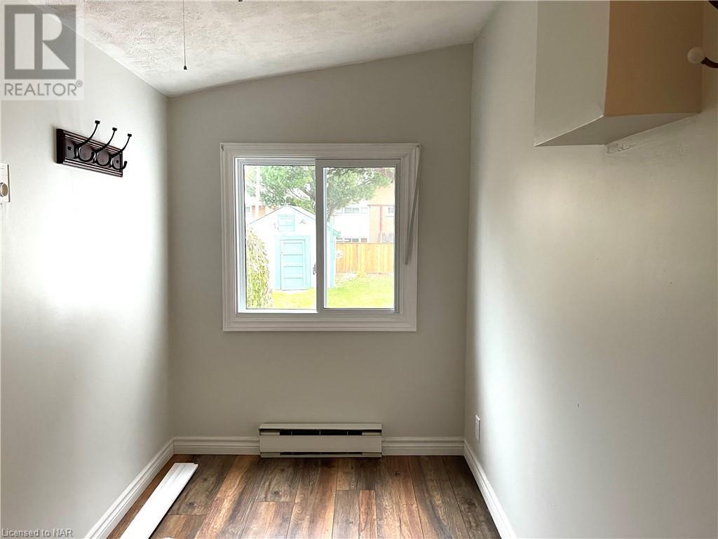 7412 Jordan Avenue, Niagara Falls, Ontario  L2G 5N2 - Photo 7 - 40510179