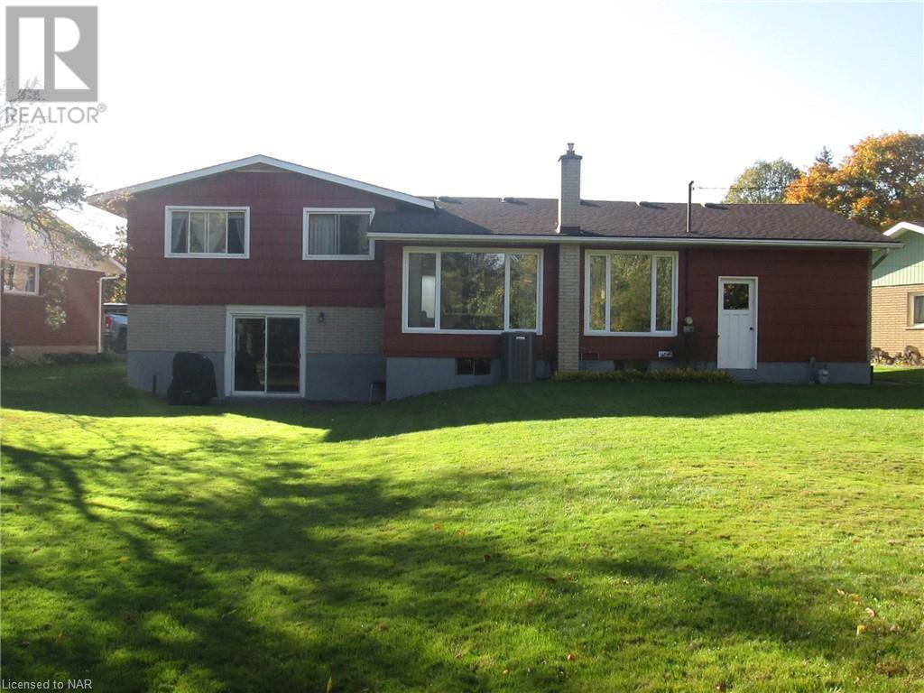 247 Riverview Boulevard, St. Catharines, Ontario  L2T 3N2 - Photo 4 - 40500205