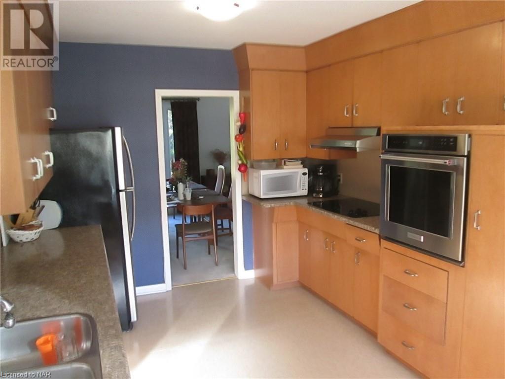 247 Riverview Boulevard, St. Catharines, Ontario  L2T 3N2 - Photo 7 - 40500205