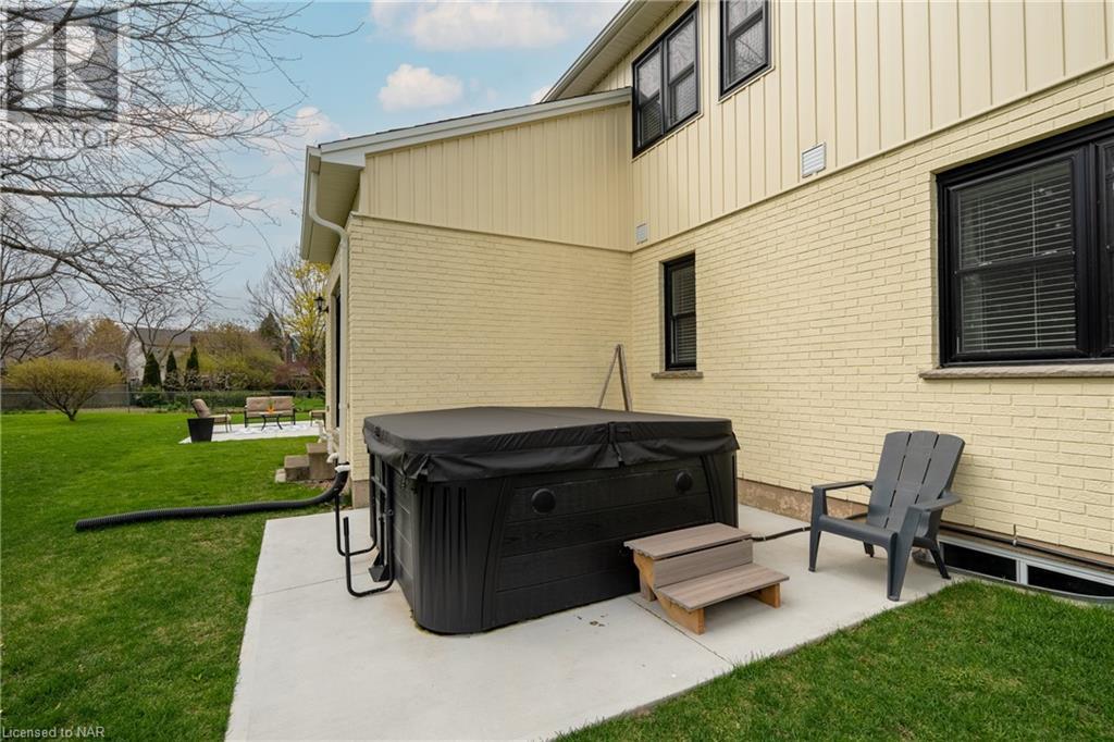 12 Navy Hall Circle, Niagara-On-The-Lake, Ontario  L0S 1J0 - Photo 42 - 40510207
