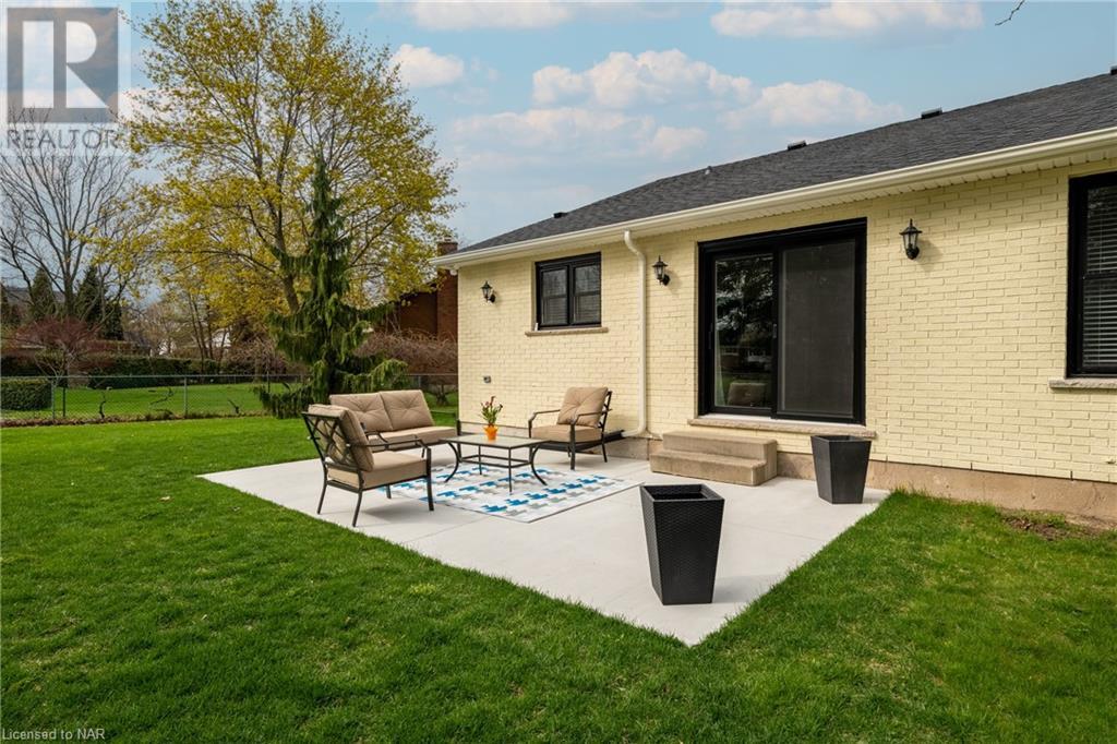 12 Navy Hall Circle, Niagara-On-The-Lake, Ontario  L0S 1J0 - Photo 45 - 40510207