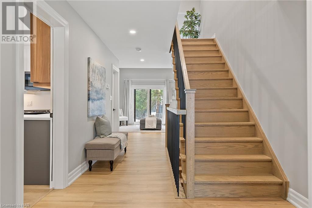 12 Navy Hall Circle, Niagara-On-The-Lake, Ontario  L0S 1J0 - Photo 6 - 40510207