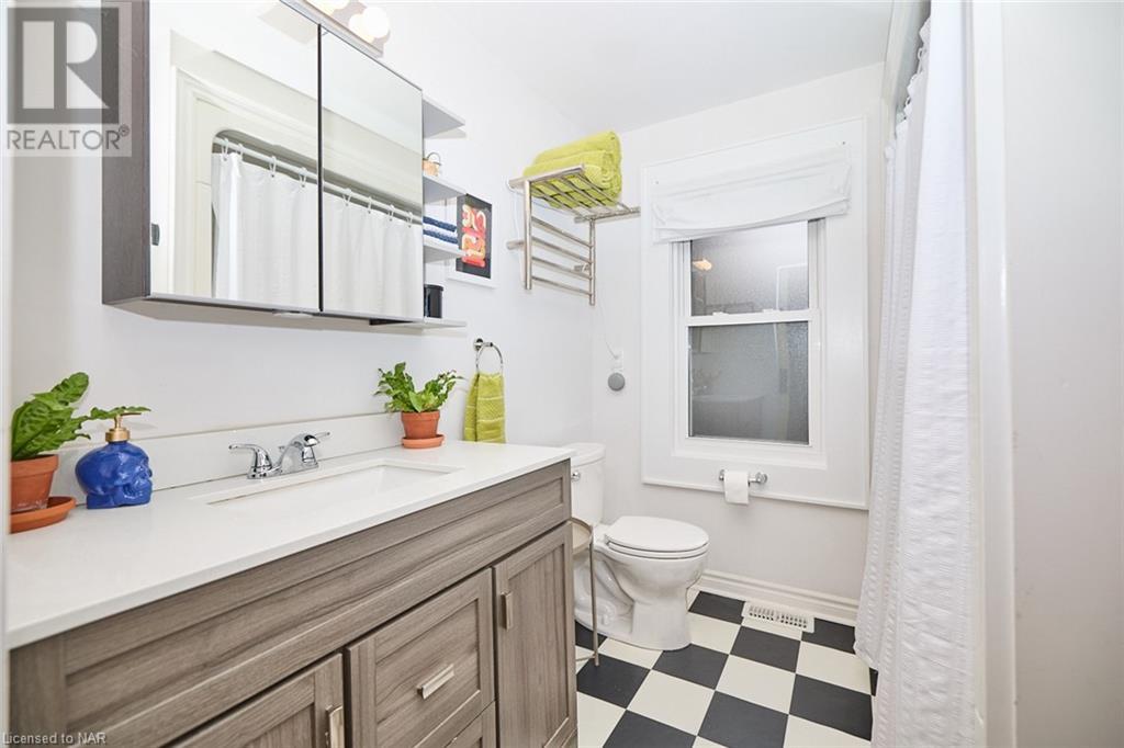 3912 Rebstock Road, Crystal Beach, Ontario  L0S 1B0 - Photo 14 - 40510049