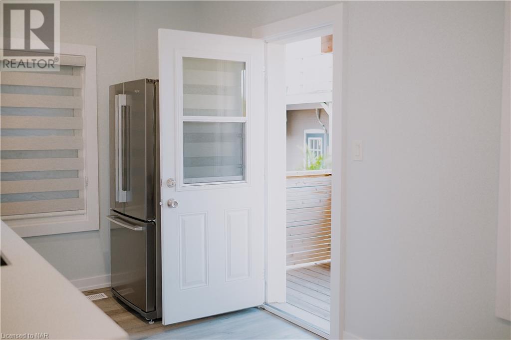 26 Duke Street Unit# Main Level, St. Catharines, Ontario  L2R 5W3 - Photo 10 - 40510714