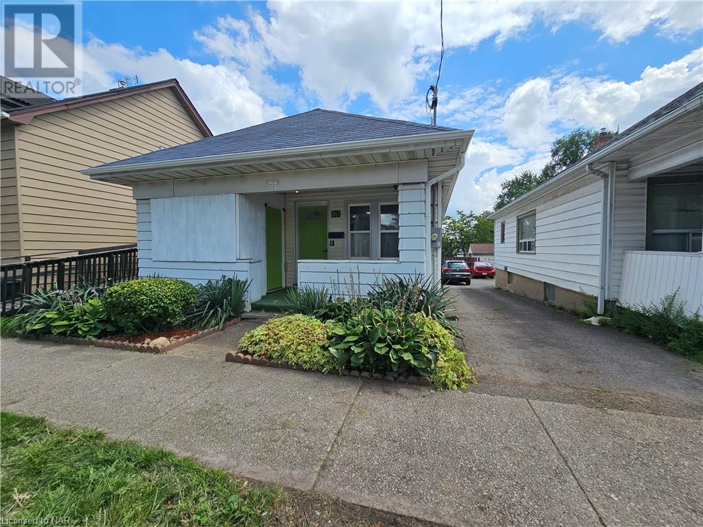 170 Niagara Street, St. Catharines, Ontario  L2R 4L4 - Photo 1 - 40510494