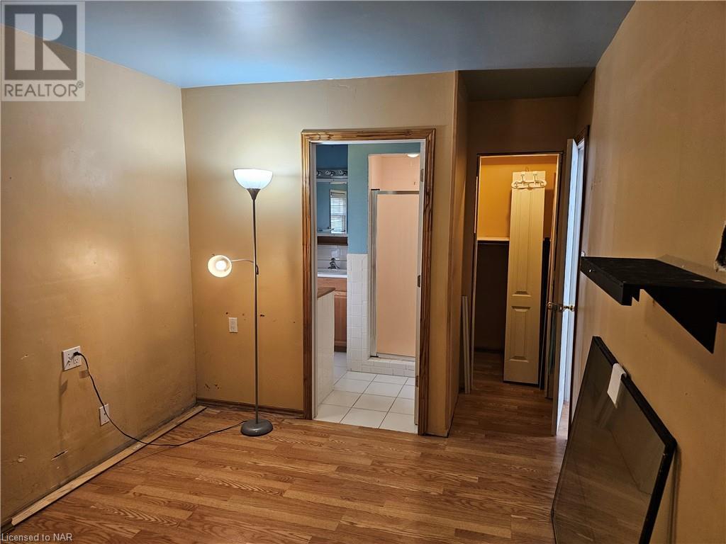 170 Niagara Street, St. Catharines, Ontario  L2R 4L4 - Photo 11 - 40510494