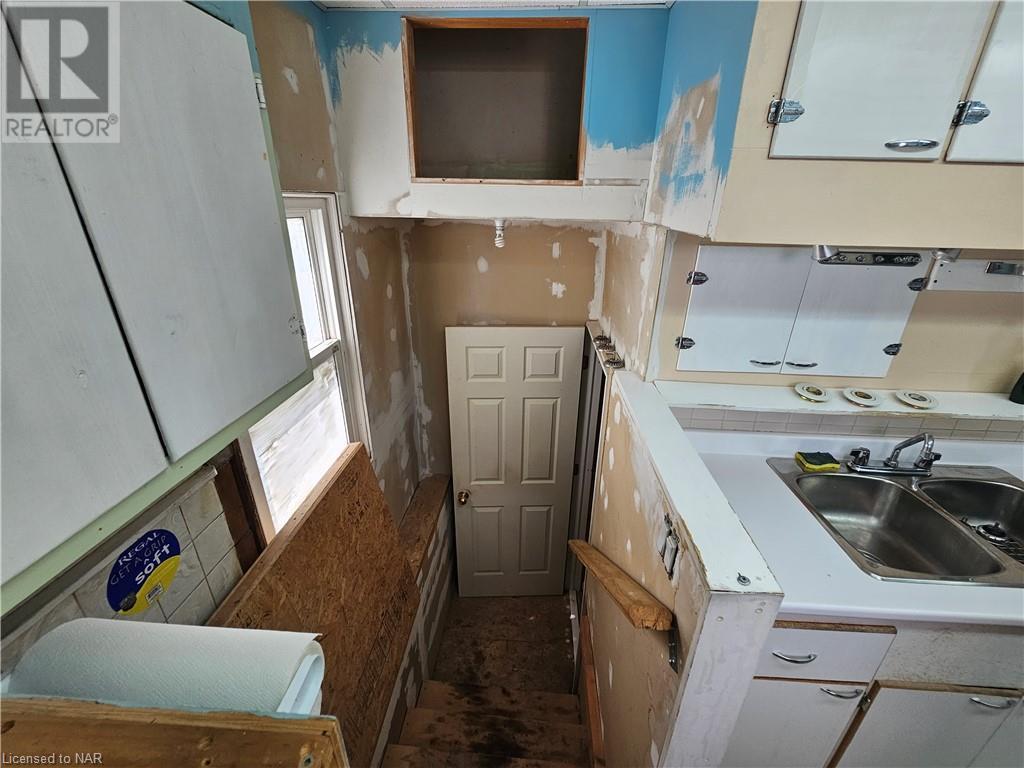 170 Niagara Street, St. Catharines, Ontario  L2R 4L4 - Photo 19 - 40510494