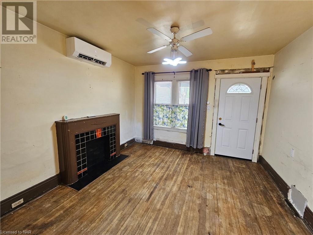 170 Niagara Street, St. Catharines, Ontario  L2R 4L4 - Photo 6 - 40510494