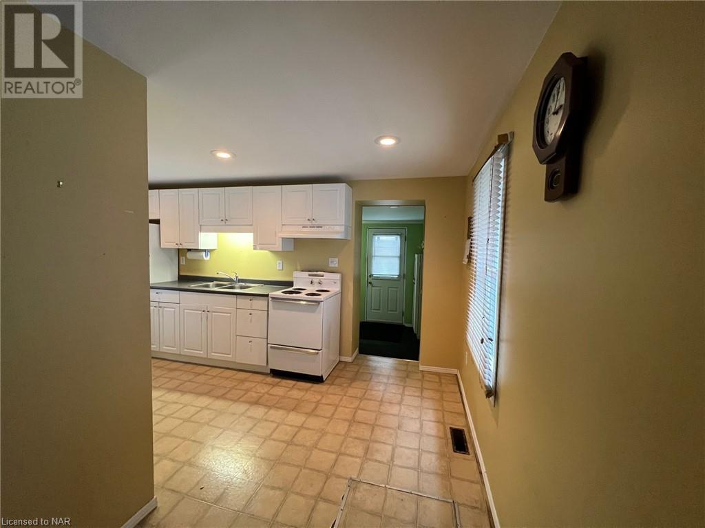 1 Hilda Street, St. Catharines, Ontario  L2S 1Z7 - Photo 10 - 40483660