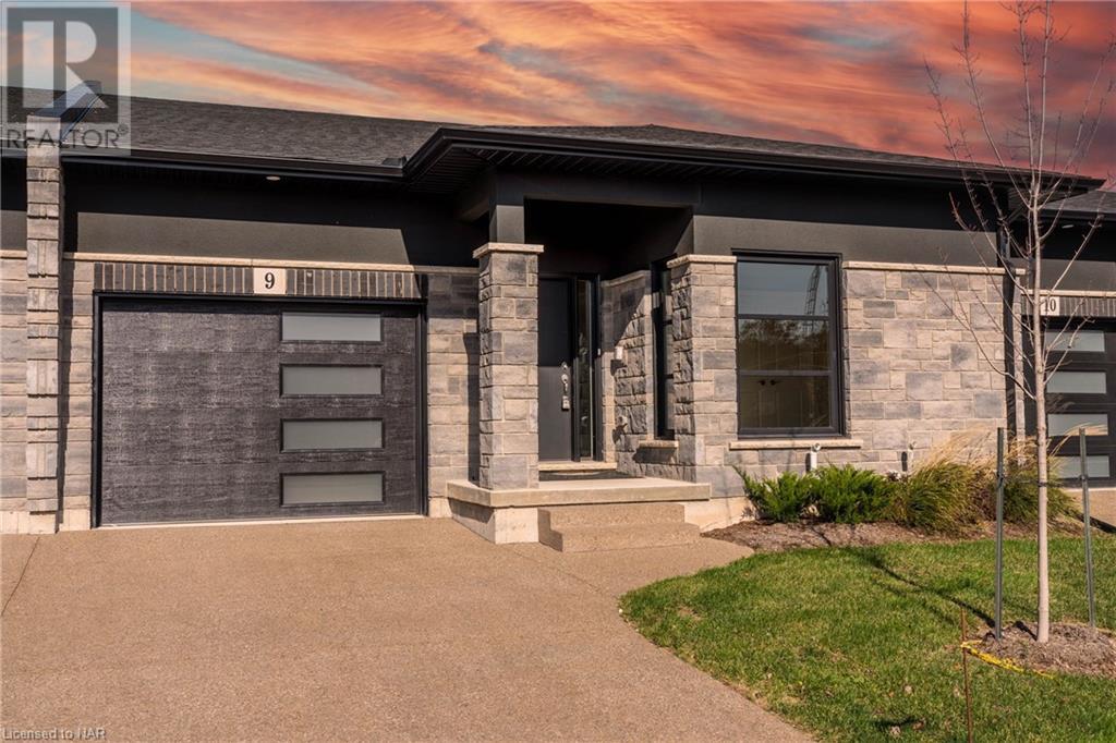 7138 PARSA Street Unit# 12, niagara falls, Ontario