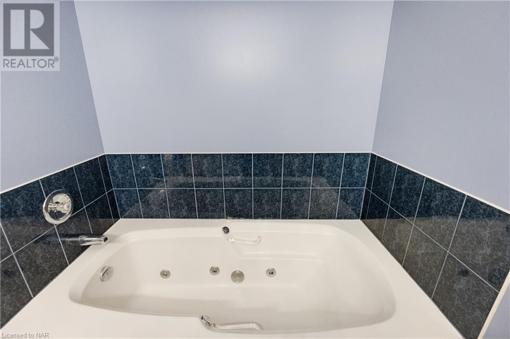 2720 Mewburn Road Unit# 15, Niagara Falls, Ontario  L2J 4J5 - Photo 19 - 40510948