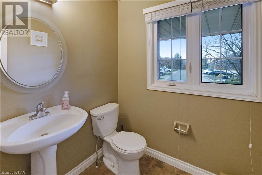 2720 Mewburn Road Unit# 15, Niagara Falls, Ontario  L2J 4J5 - Photo 6 - 40510948