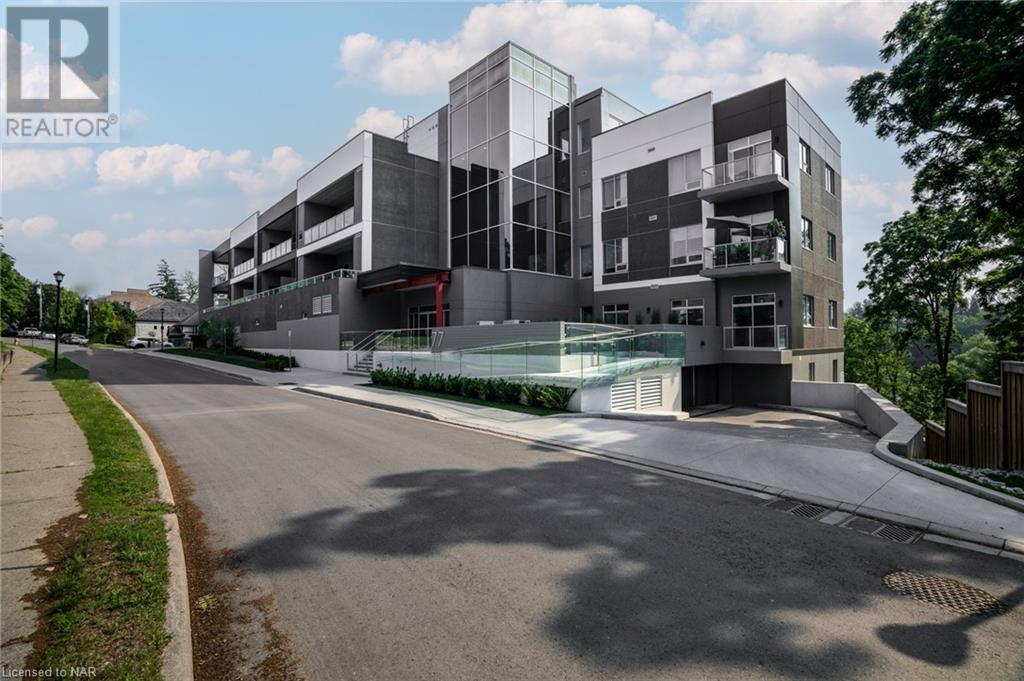 77 Yates Street Unit# 604, St. Catharines, Ontario  L2R 5R7 - Photo 1 - 40511006