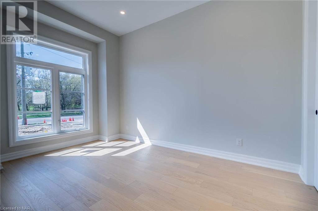 45c Lakeshore Road, St. Catharines, Ontario  L2N 2T2 - Photo 26 - 40506875