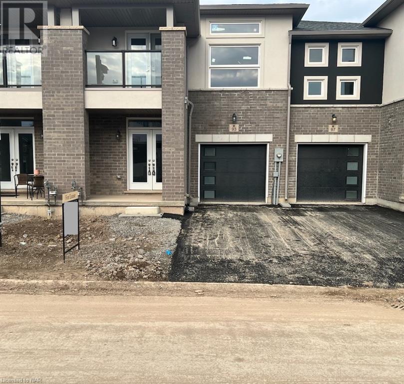 93 Renfrew Trail, Welland, Ontario  L3C 0K2 - Photo 1 - 40510981