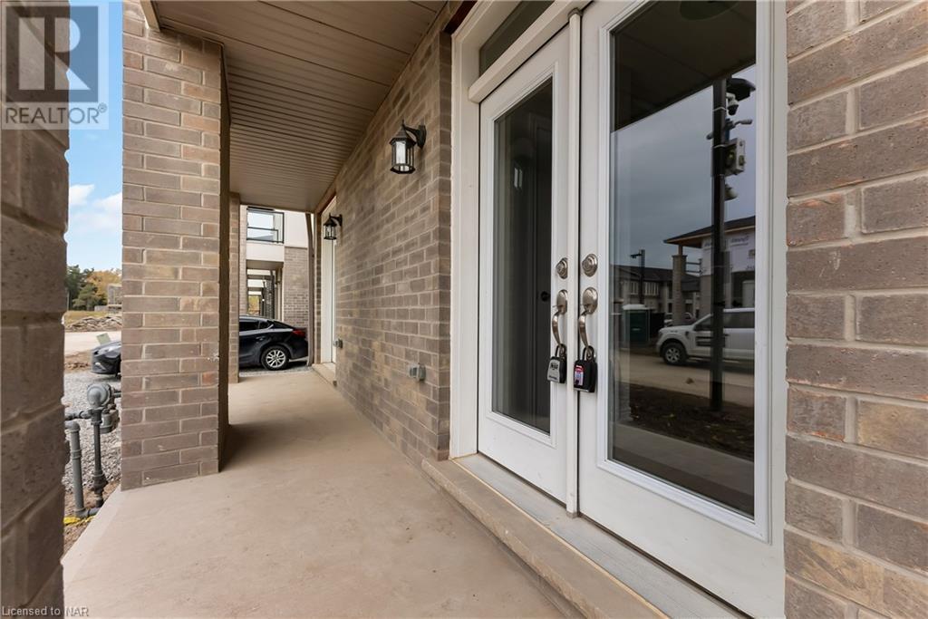93 Renfrew Trail, Welland, Ontario  L3C 0K2 - Photo 4 - 40510981