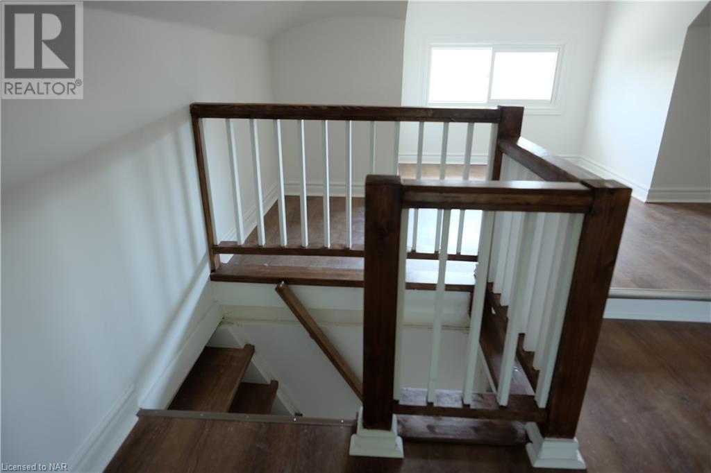 5029 Fourth Avenue Unit# 2, Niagara Falls, Ontario  L2E 4P5 - Photo 27 - 40509713