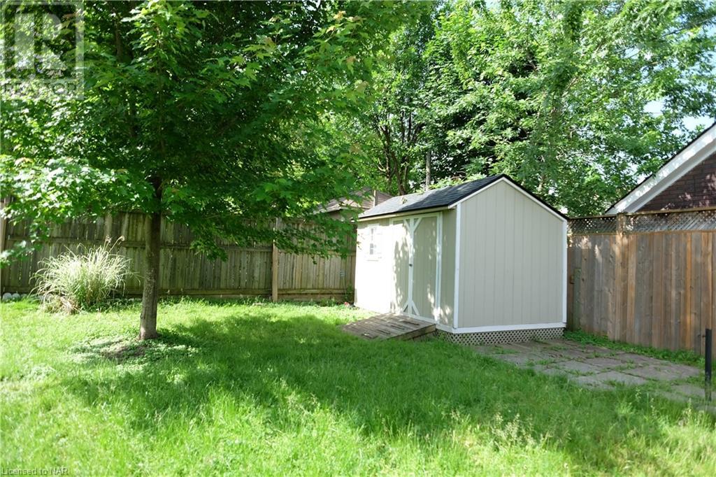 5029 Fourth Avenue Unit# 2, Niagara Falls, Ontario  L2E 4P5 - Photo 4 - 40509713