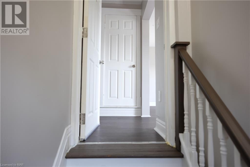 5029 Fourth Avenue Unit# 2, Niagara Falls, Ontario  L2E 4P5 - Photo 8 - 40509713