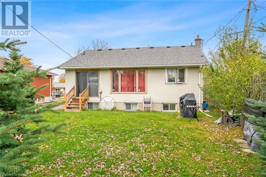 115 Ryerson Street, Thorold, Ontario  L2V 3Y2 - Photo 5 - 40509499
